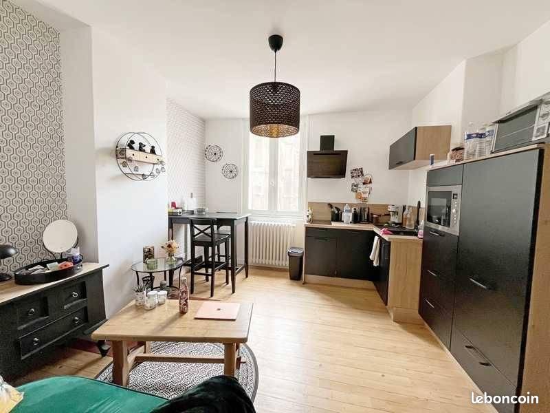 Local commercial 101 m² · à Gisors · 101 m² · 379 000 €