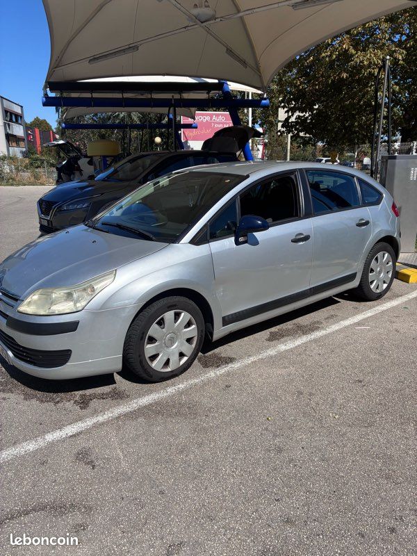 Citroën C4 1.6 HDi — Bon état general 2006 (image 1)
