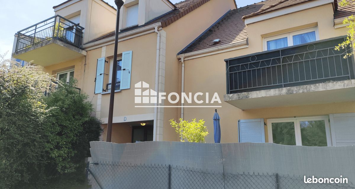 Appartement 1 pièce 30 m² · à Étampes · 30 m² · 609 €