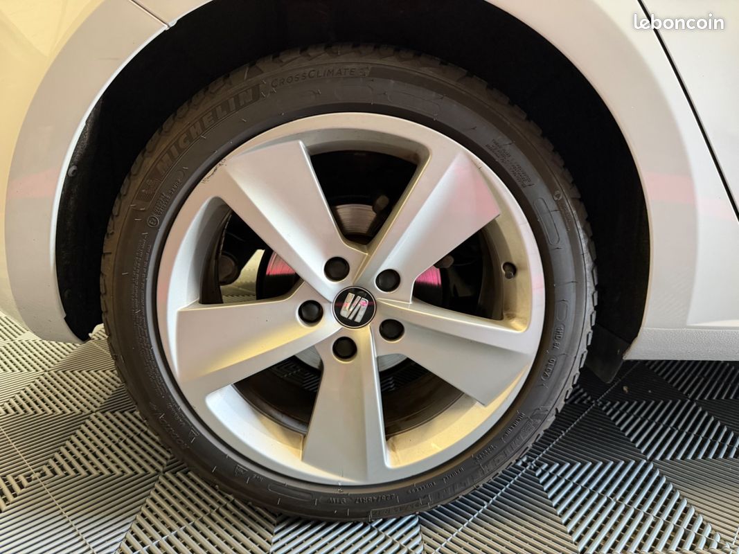 SEAT LEON 1.4 TSI 122 FR /Radar de recul/Jantes 17/Regulateur/ (image 31)