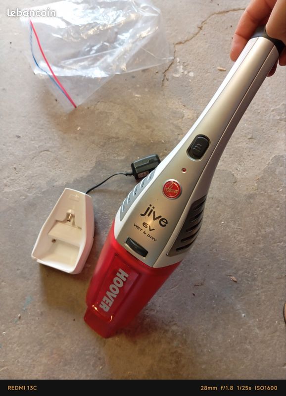 Aspirateur main (image 2)