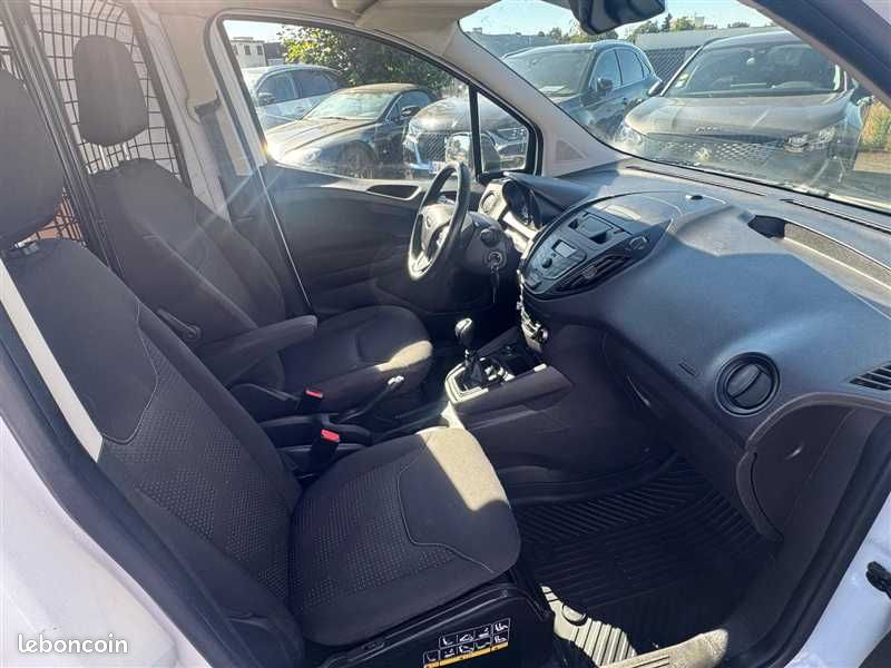 Ford transit courier 1.5 TDCI 100 CH TREND PRIX HT (image 6)