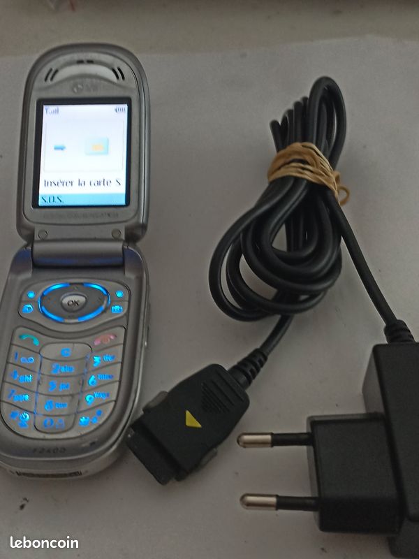 Téléphone portable LG ANCIEN (image 1)