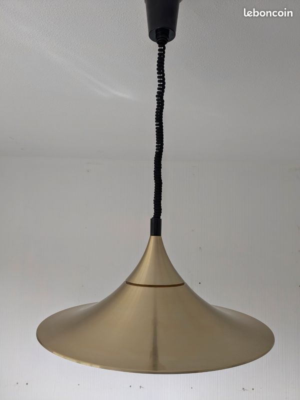Suspension danoise vintage en métal doré (image 4)