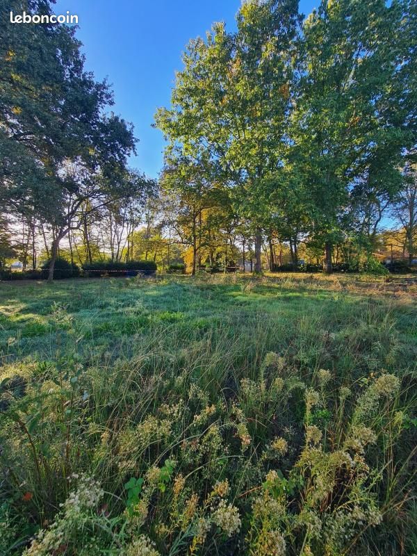 Terrain 940 m² Saint Aubin De Medoc · à Saint-Aubin-de-Médoc · 265 000 €