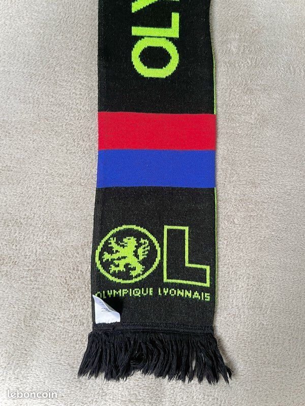 Écharpe Vintage Allez L OL Olympique Lyonnais Officiel