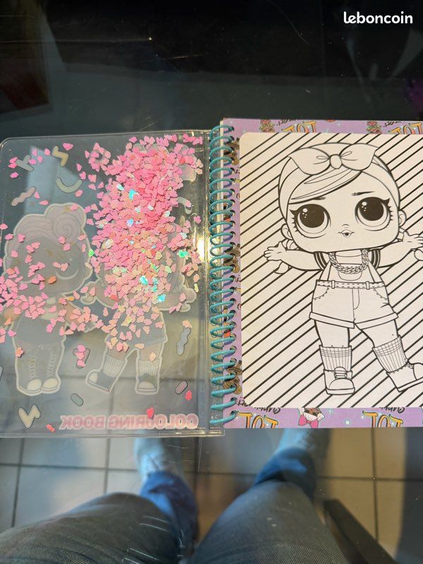 Joli livre Coloriage LOL (image 2)