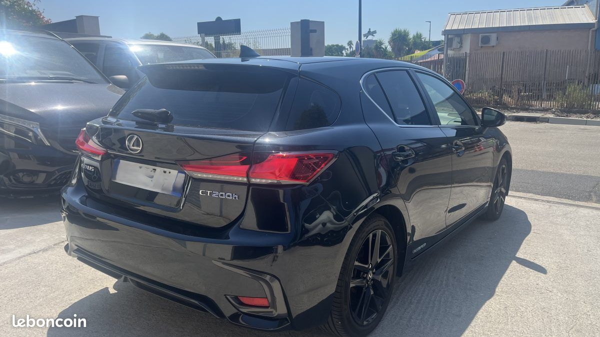 LEXUS CT200H RARE SPORT EDITION suivi Lexus Complet 1,8 L 136 CV 2020 (image 7)