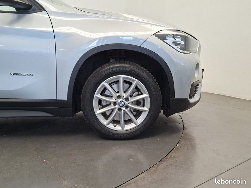 Bmw X1 (F48) Xdrive 2.0 i turbo 192 ch XLine 4x4 / GPS / Caméra / Régulateur / Radar / 1ère m (image 9)