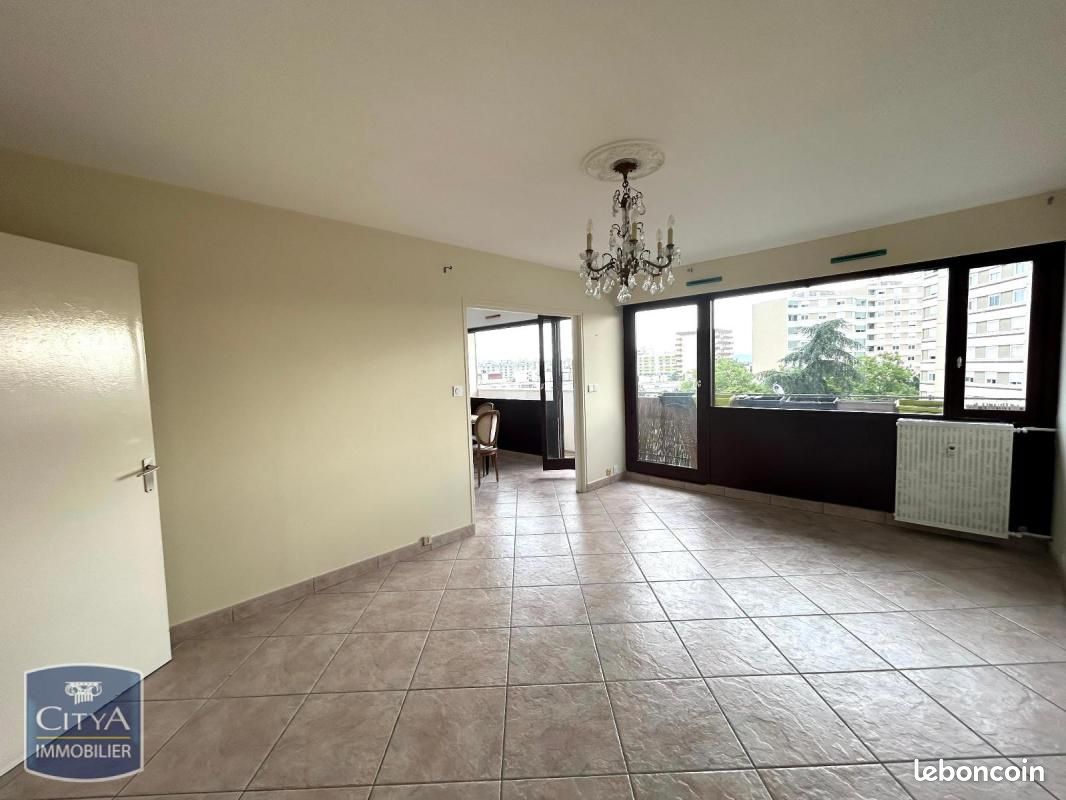 Appartement a louer rillieux-la-pape - 3 pièce(s) - 72 m2 - Surfyn