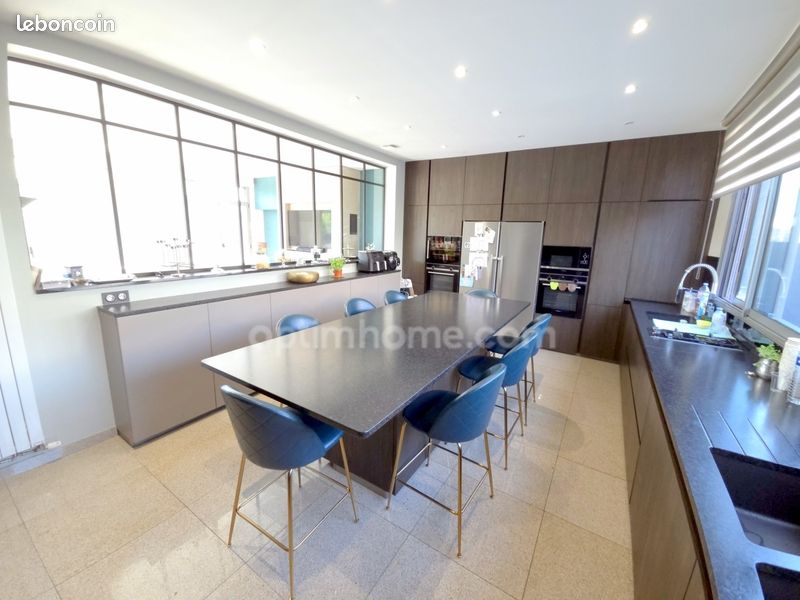Maison 7 pièces 276 m² (image 6)