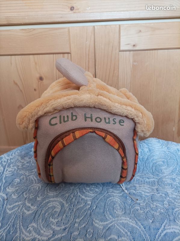 Niche en peluche (image 1)