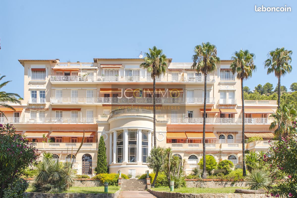 Appartement 1 pièce 40 m² · à Hyères · 40 m² · 179 000 €