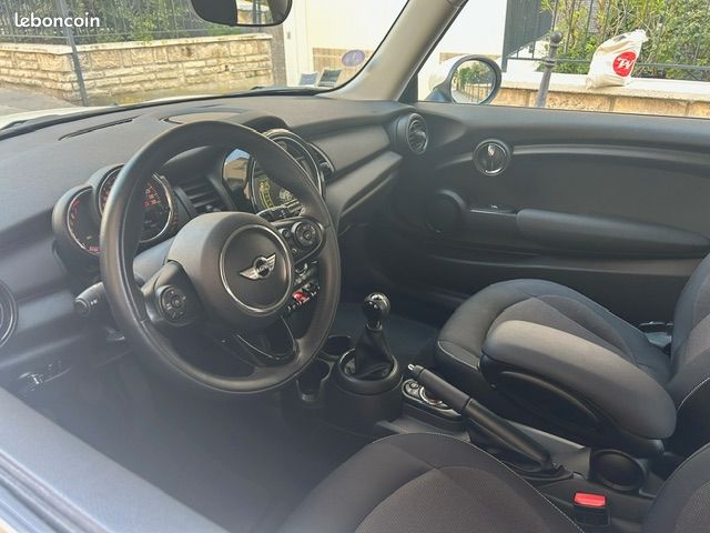 Vends mini one, 1.2 essence 3 portes, 102 ch année 2017 très peu roulée (image 4)