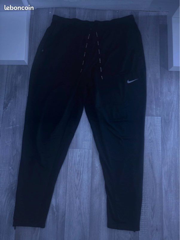 Nike phenom élite je le vend pas à ce prix là (image 1)