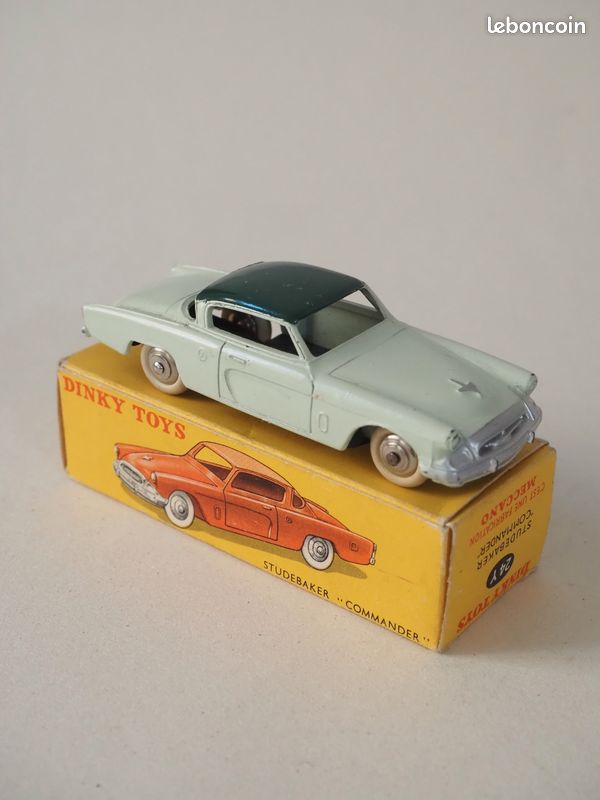 DINKY TOYS réf.24Y STUDBAKER Commander verte avec boite 1/43 75