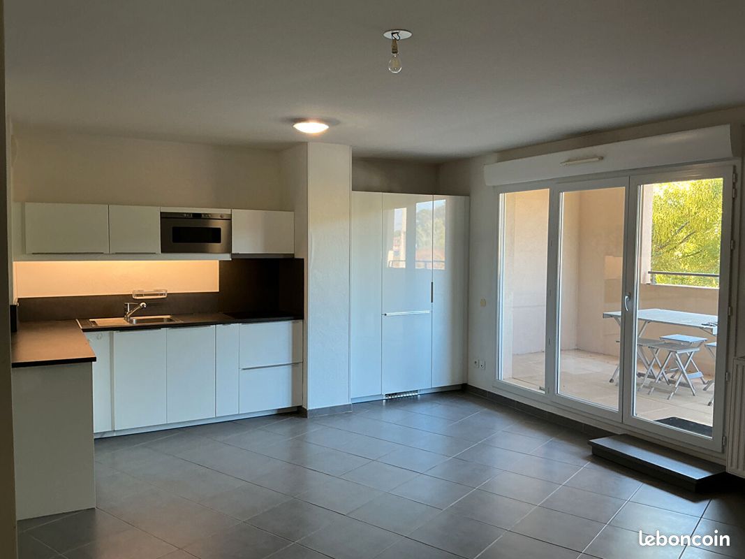 Appartement 3 pièces 60 m² · à Gardanne · 60 m² · 1 200 €/mois