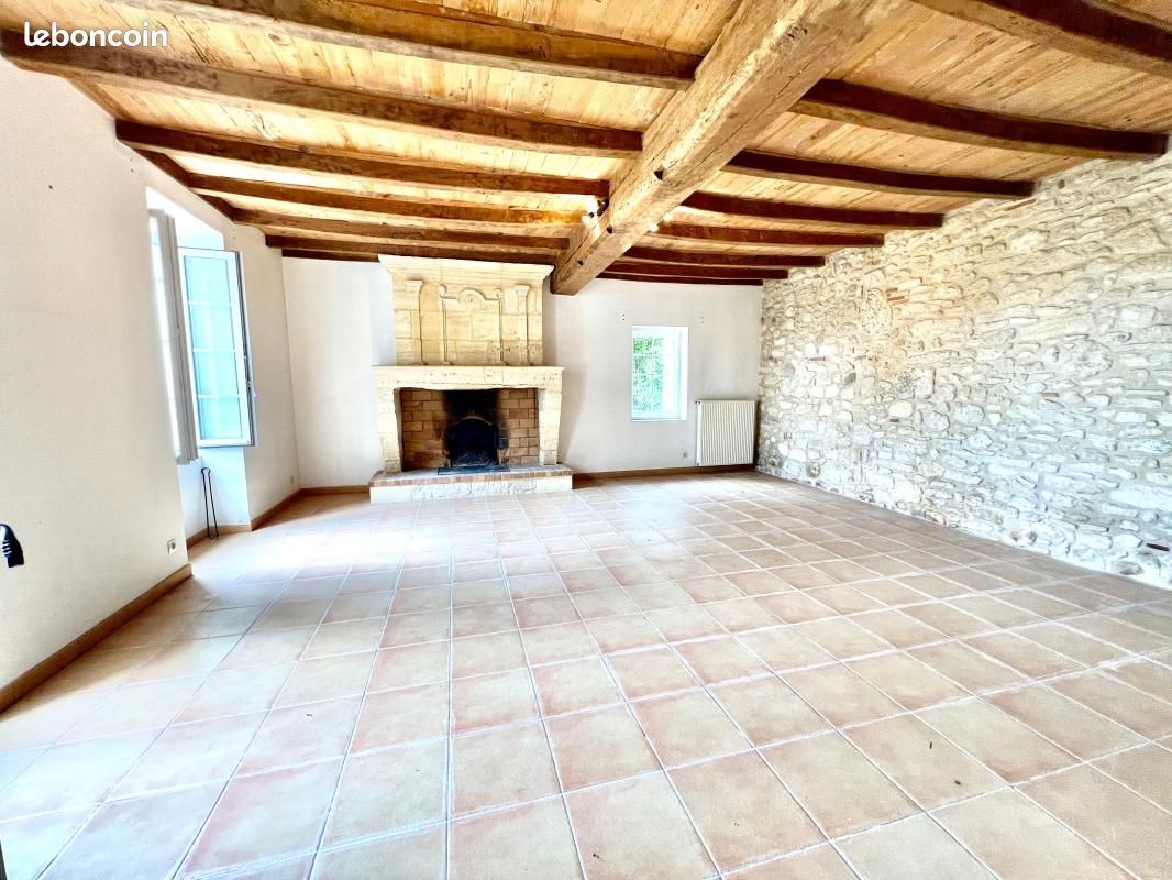 Maison 6 pièces 212 m² · à Montpeyroux · 212 m² · 249 000 €