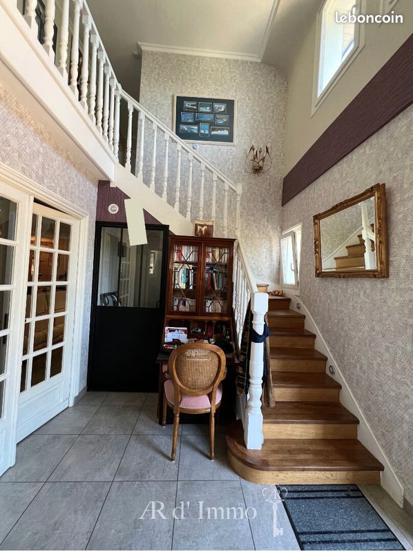 Propriété 10 pièces 200 m² (image 15)