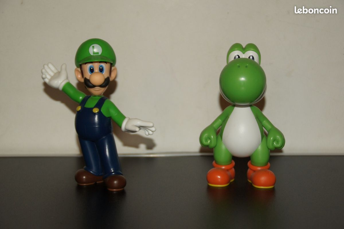 GRANDES Figurines « YOSHI et LUIGI » (image 1)