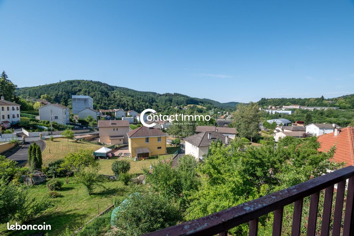 Appartement 4 pièces 68 m² · à La Monnerie-le-Montel · 68 m² · 622 €