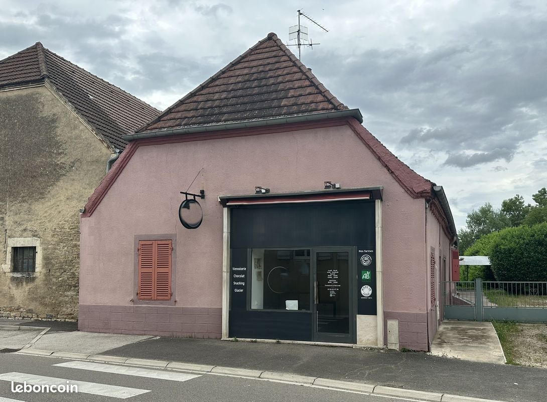 Maison 3 pièces 200 m² (image 2)