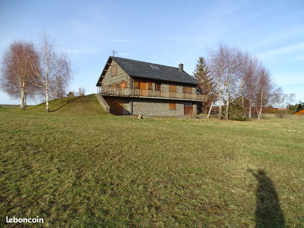 Maison 6 pièces 150 m² · à Saint-Diéry · 150 m² · 350 000 €