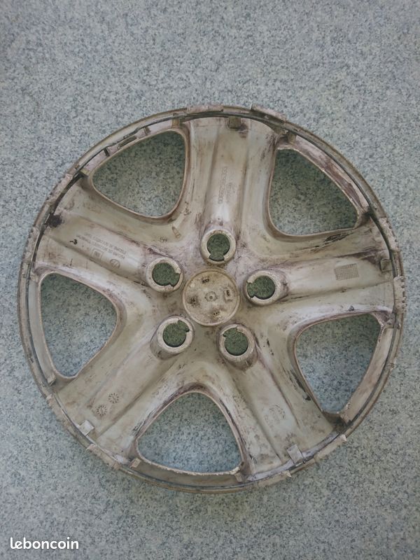 Un enjoliveur OPEL ASTRA 16" (13282335 SC GMT 253) (image 2)