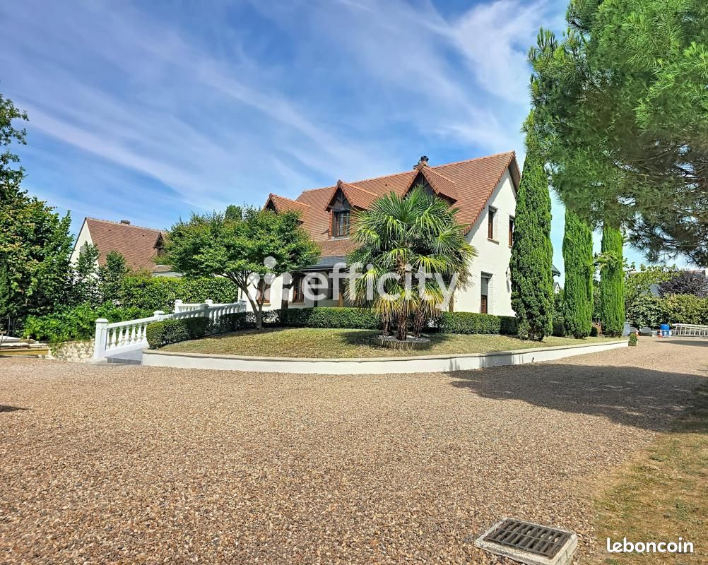 Maison 7 pièces 161 m² · à Ballan-Miré · 161 m² · 613 000 €