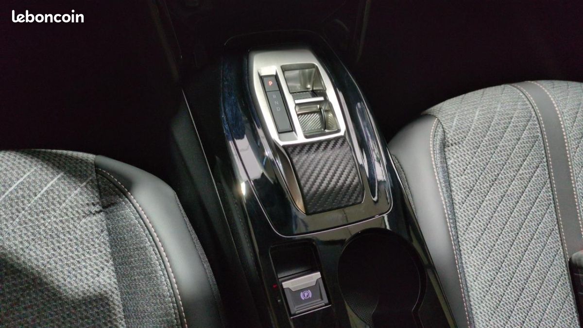 Peugeot 208 (2) Hybrid 145 e-DCS6 Allure (image 16)