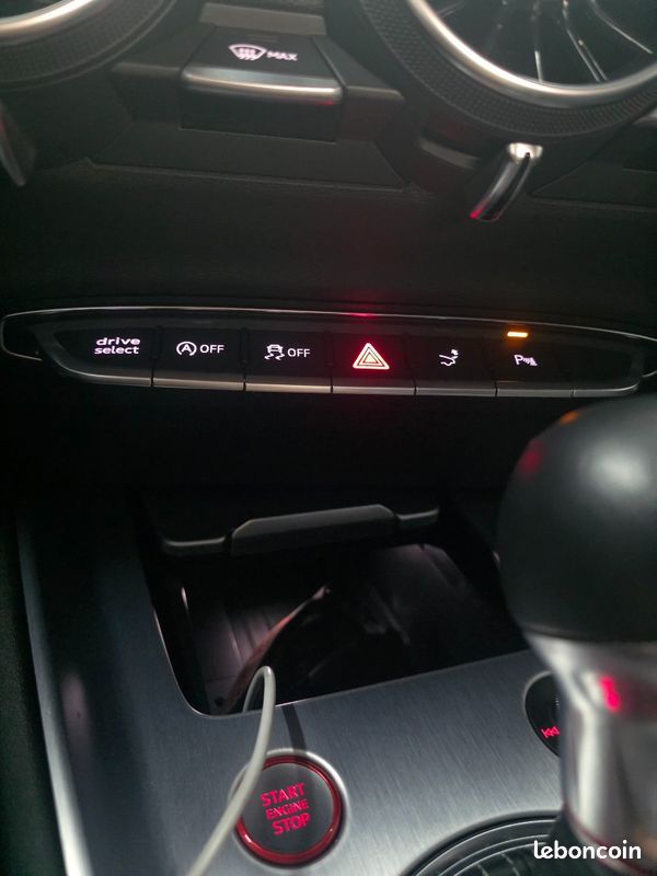 Audi TTS 2.0TFSI 310CH CABRIOLET / radar av et ar / carplay & android auto / Virtual cockpit / système audio Bang & Olufsen 3D (image 28)