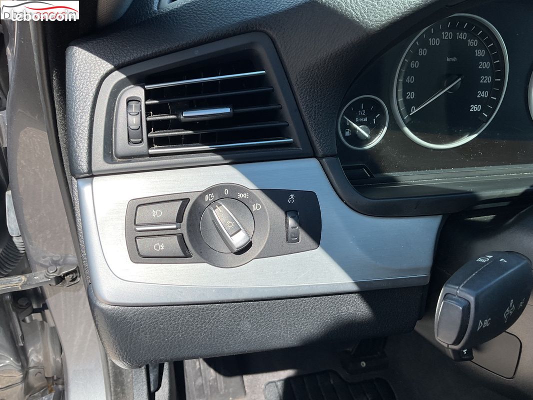BMW SERIE 5 TOURING F11 520d 184ch 136g Luxe A (image 23)