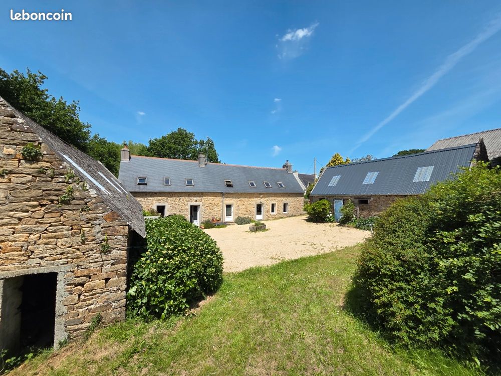 Maison 8 pièces 139 m² · à Plonéour-Lanvern · 139 m² · 346 500 €