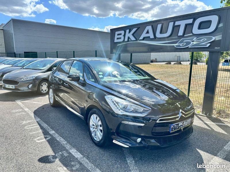 Citroen DS5 1.6 BLUEHDI120 SO CHIC S&S (image 1)