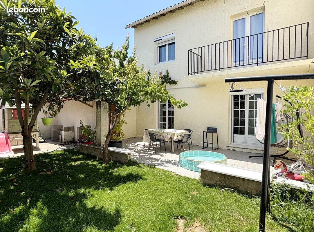 Maison 5 pièces 105 m² · à Arles · 105 m² · 325 000 €