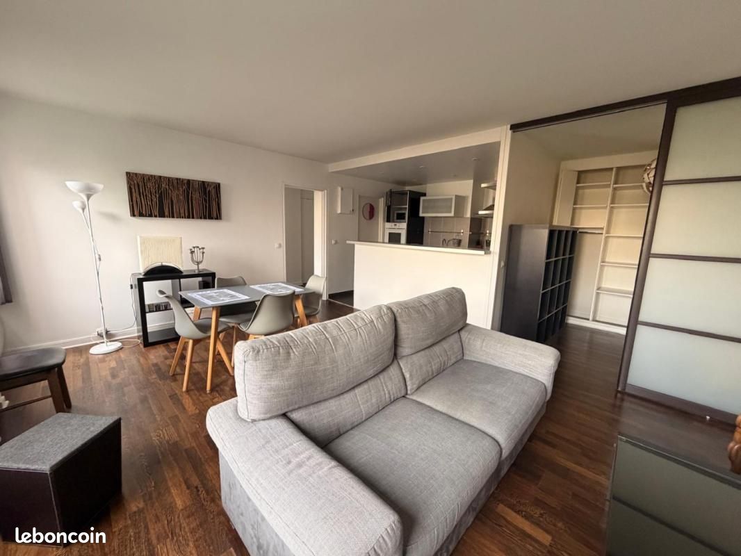Appartement 2 pièces 56 m² · à Paris · 56 m² · 1 908 €/mois