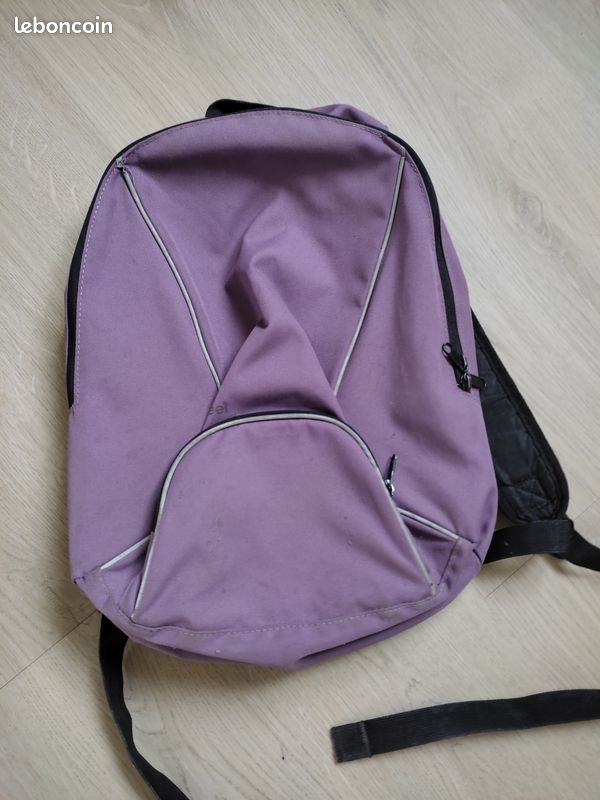 Sac à dos violet Decathlon (image 1)