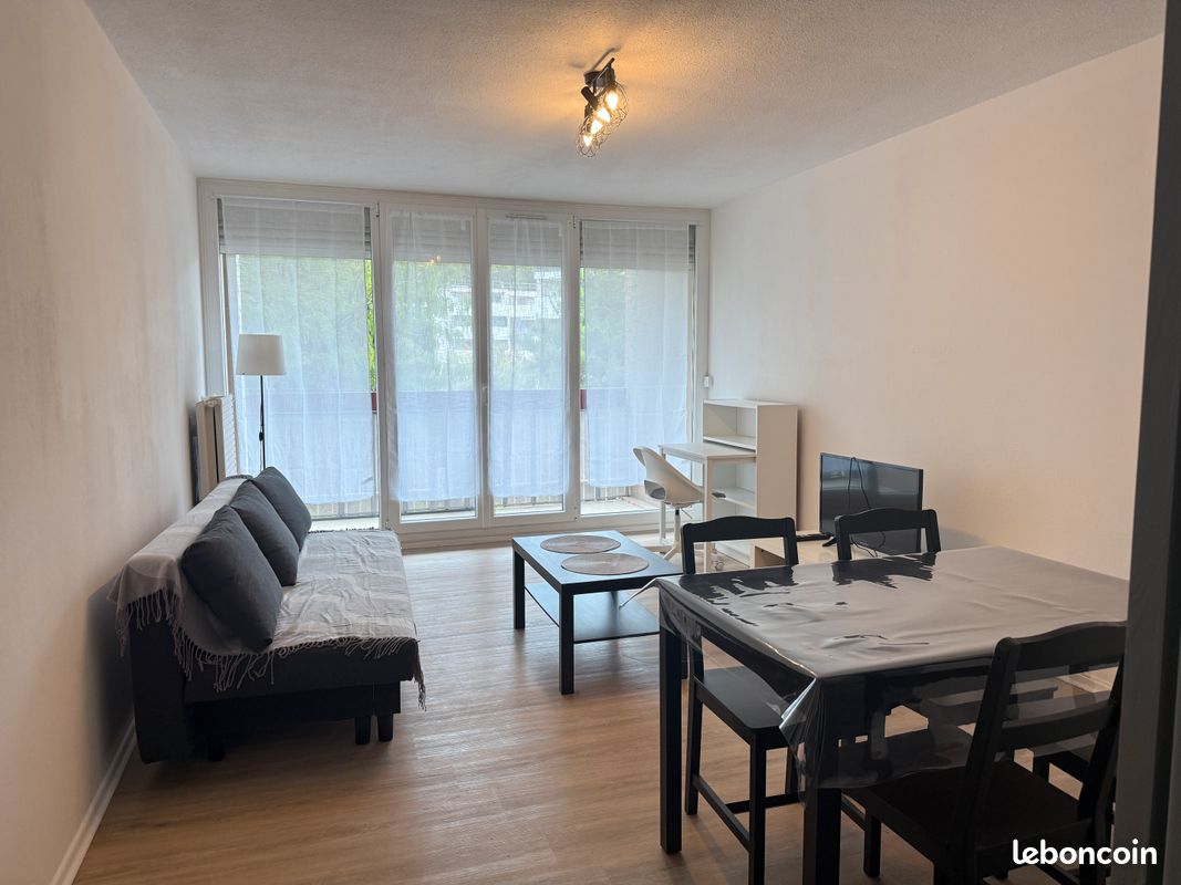 Appartement 2 pièces 54 m² · à Vitrolles · 54 m² · 820 €/mois