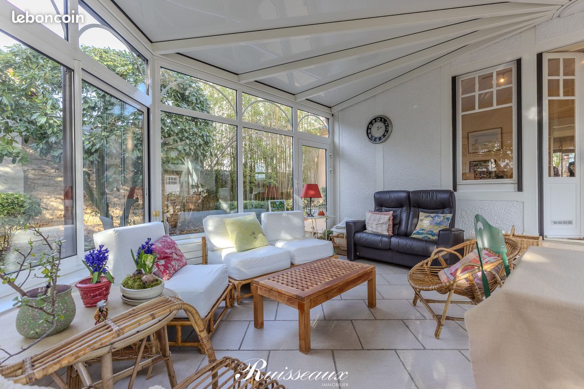 Maison 8 pièces 146 m² · à Dijon · 146 m² · 849 000 €