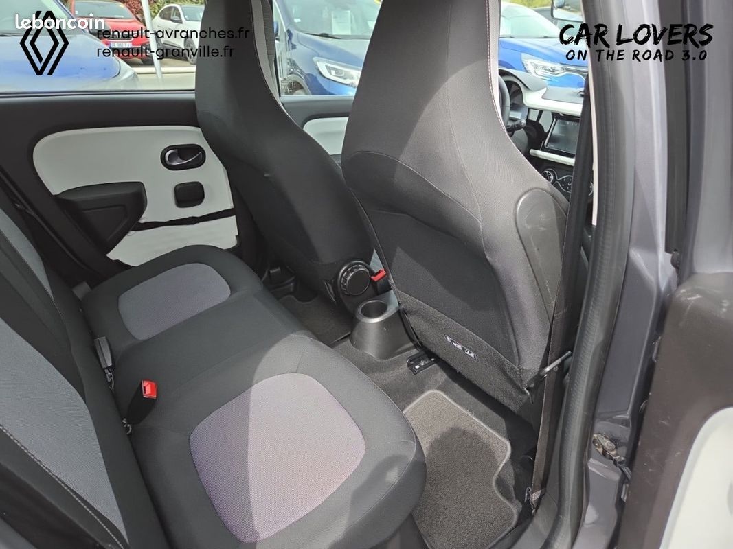 RENAULT Twingo III Achat Intégral - 21 Life (image 16)