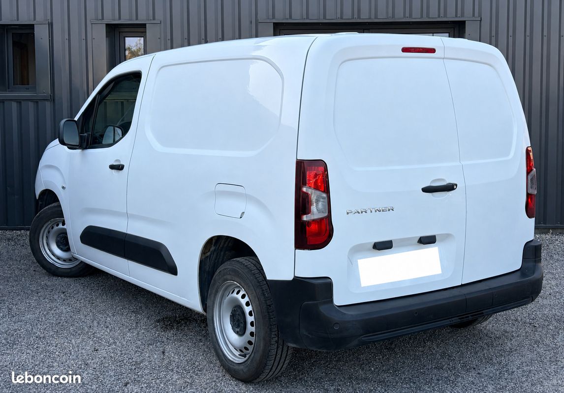 PEUGEOT PARTNER 3 PRO / 1.6 HDI 75CH / GARANTIE l (image 2)
