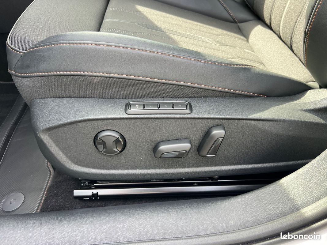 CUPRA FORMENTOR V e-HYBRID 204 Ch DSG (image 17)