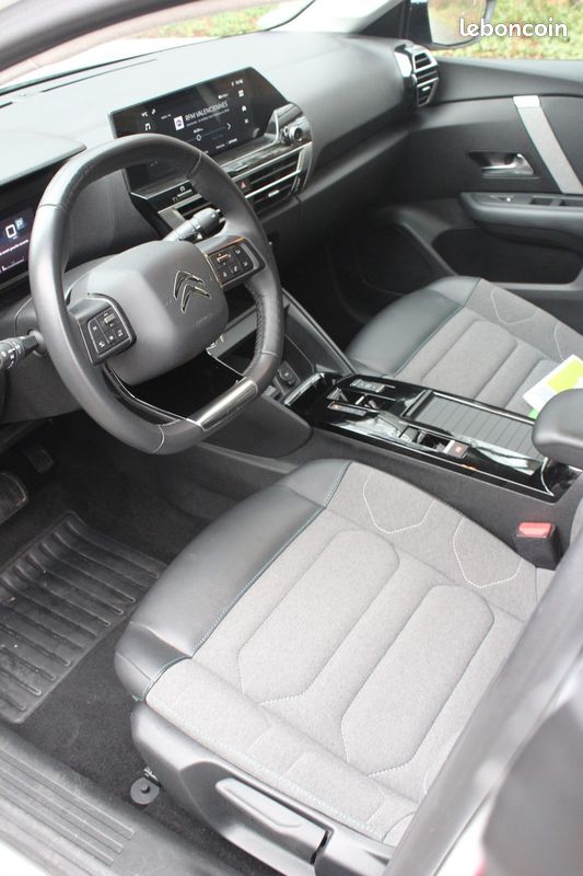 Citroën C4 Feel avec boite de vitesse automatique (image 4)