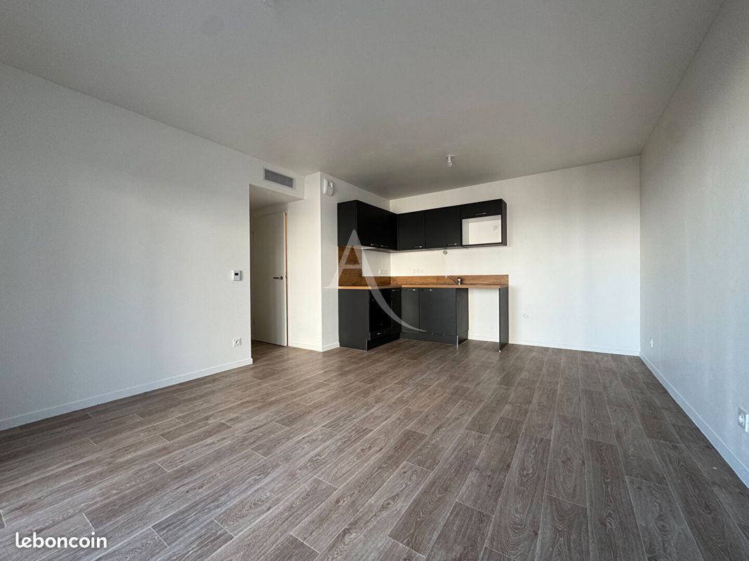 Appartement 3 pièces 60 m² · à Laval · 60 m² · 770 €