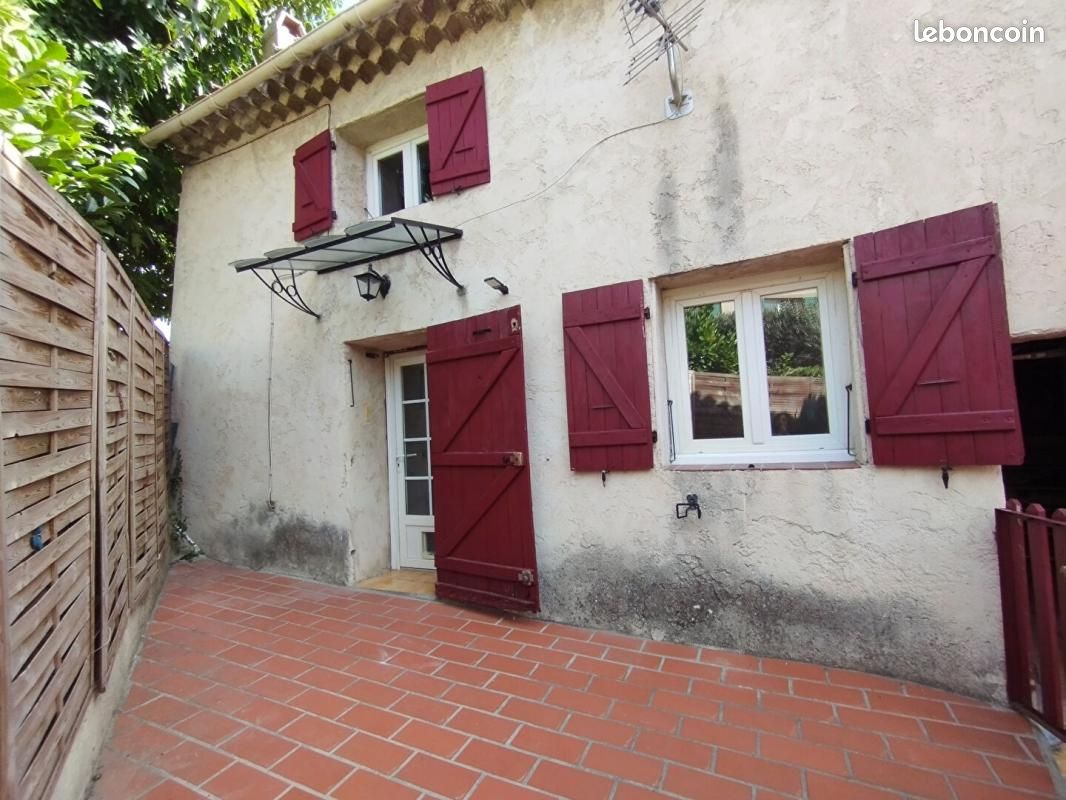 Appartement 1 pièce 35 m² · à Allauch · 35 m² · 650 €/mois
