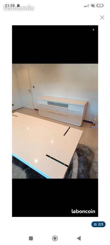 Table salle a manger et buffet (image 2)