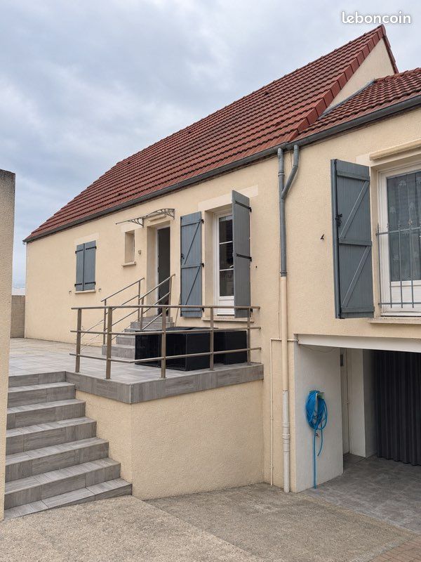 Maison 5 pièces 110 m² · à Orléans · 110 m² · 235 000 €