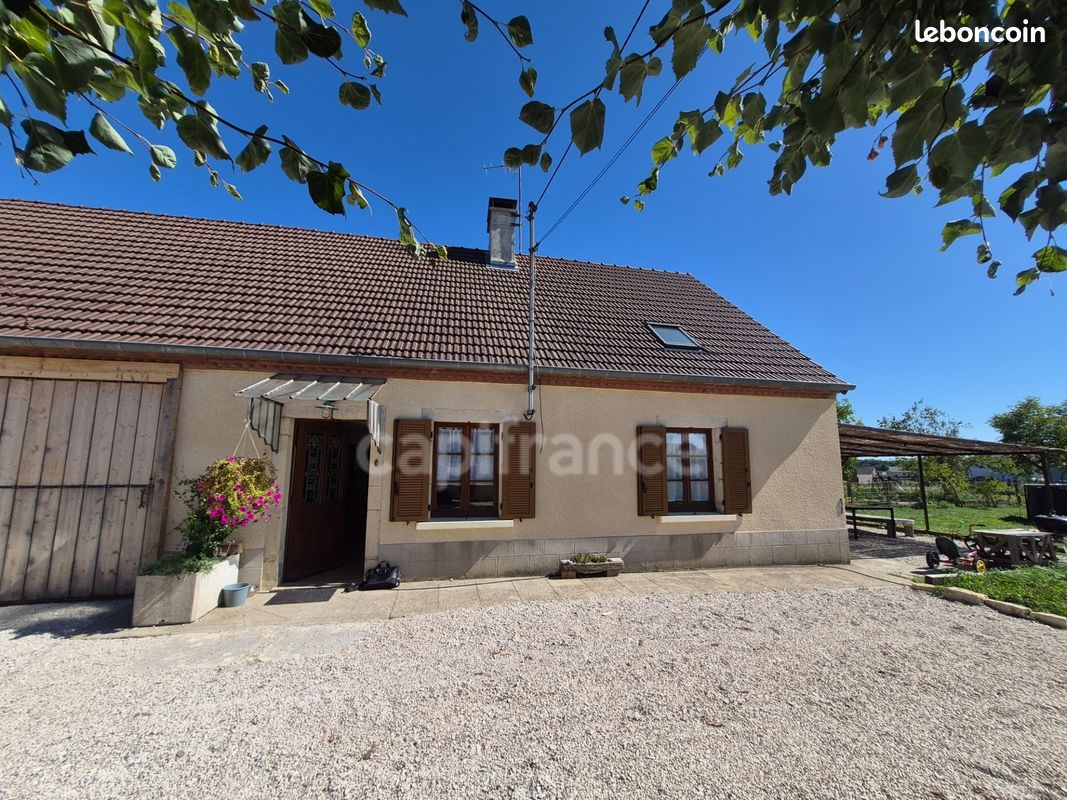 Maison 5 pièces 106 m² · au Deschaux · 106 m² · 198 000 €