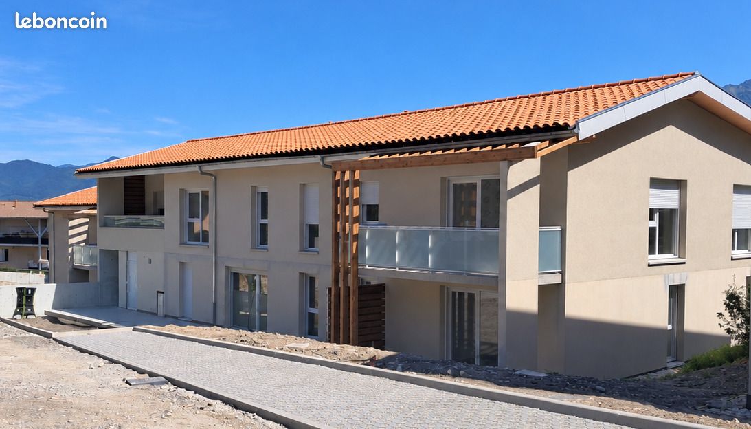 Appartement 3 pièces 68 m² · à Bernin · 68 m² · 827 €/mois