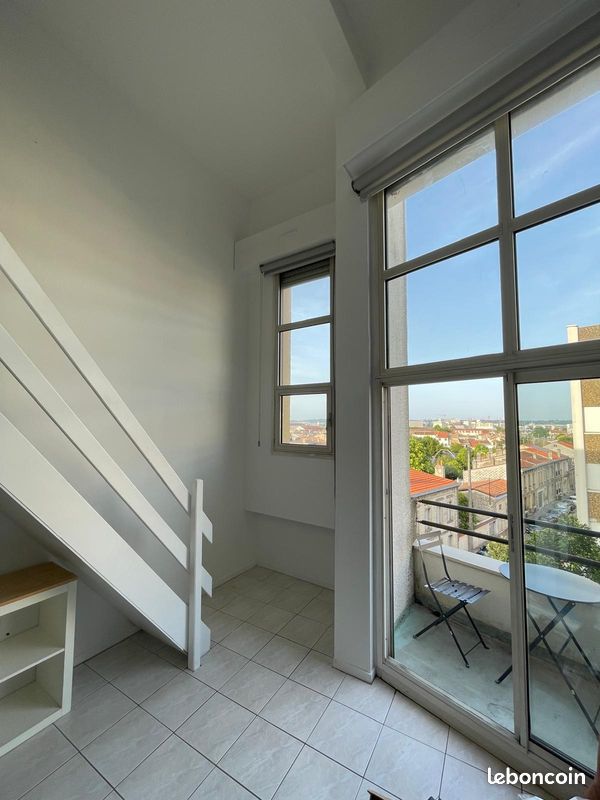 Appartement 2 pièces 50 m² · à Bordeaux · 50 m² · 990 €